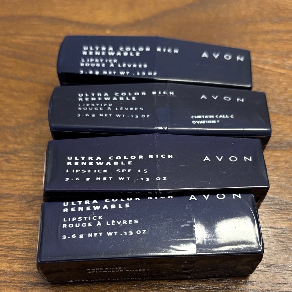Lot of 4 Avon Ultra Color Rich Renewable Lipstick NOS Sealed Color See Picture
